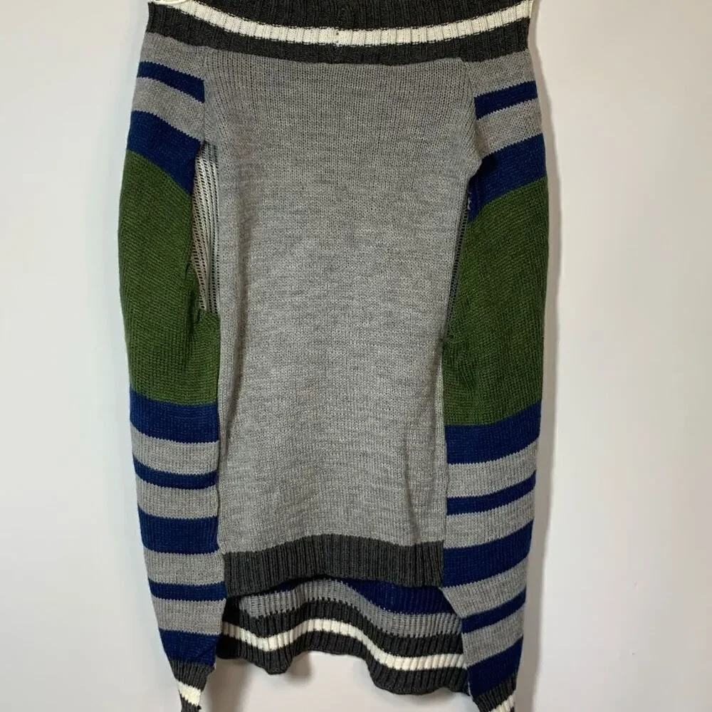 Vibrant life large dog sweater “Boss Man”